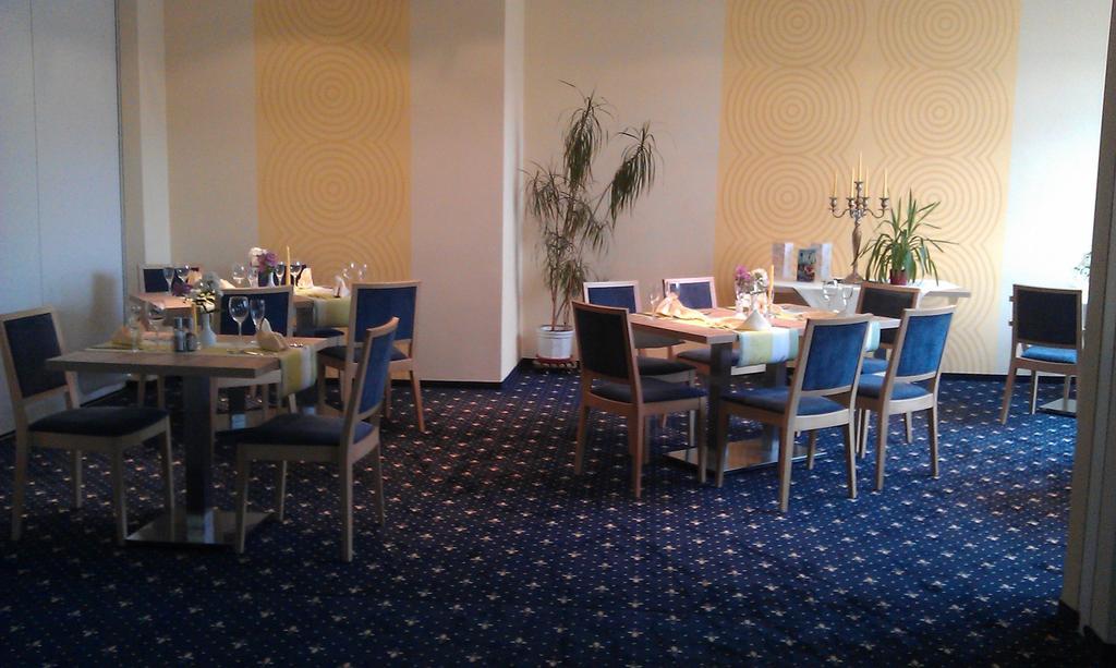 City-Hotel Cottbus Bagian luar foto