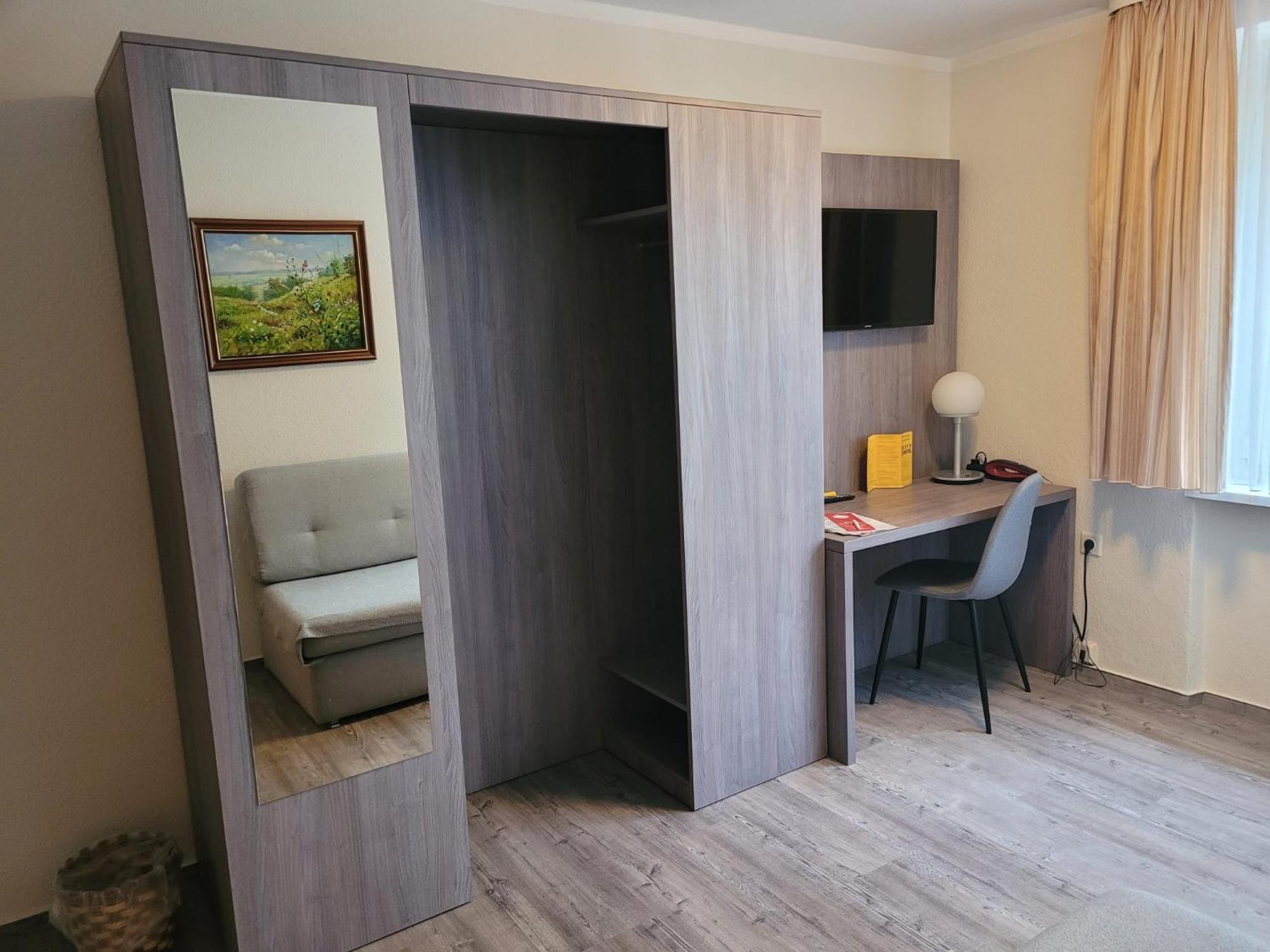 City-Hotel Cottbus Bagian luar foto
