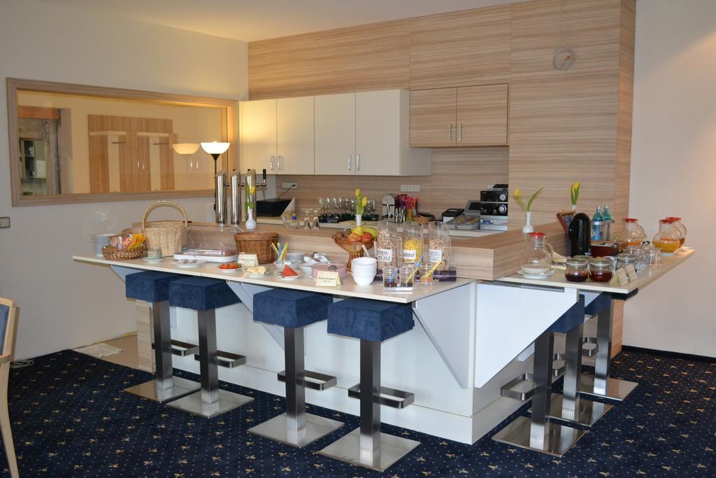 City-Hotel Cottbus Bagian luar foto